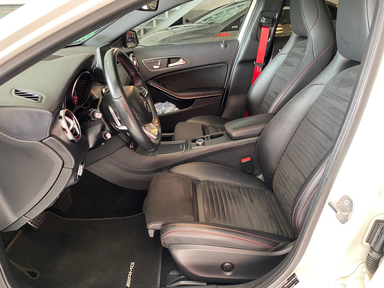 Mercedes GLA 220 CDI 4MATIC  - Foto 20