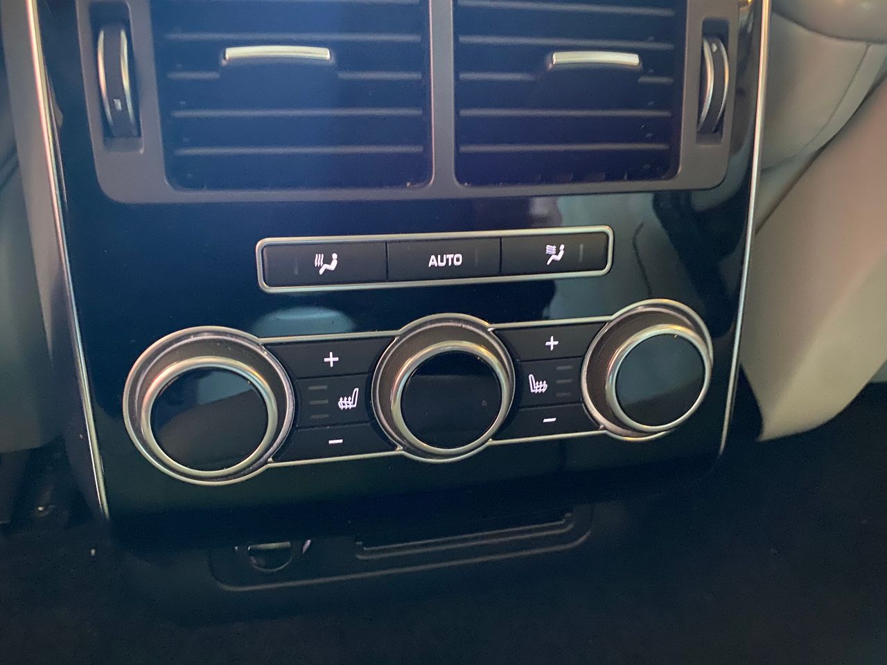 Land-Rover Range Rover Sport 3.0 SDV6 306cv HSE Dynamic  - Foto 28