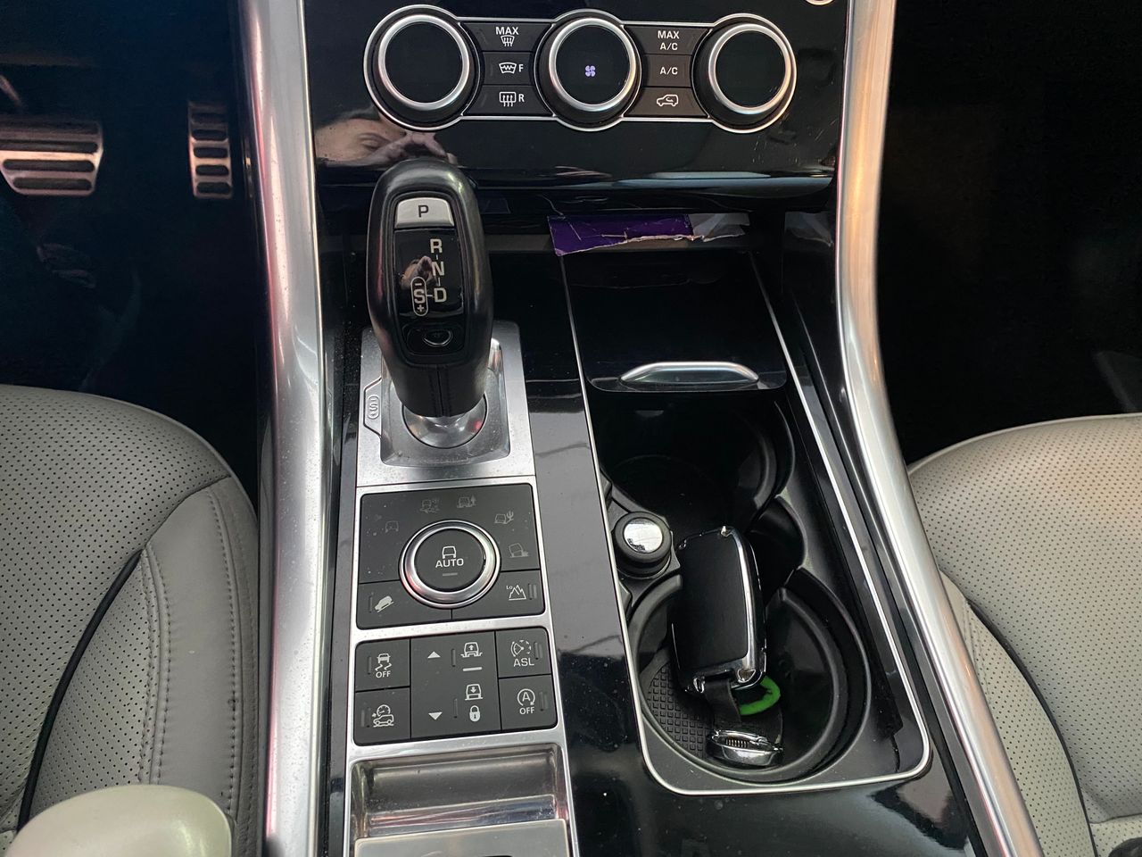 Land-Rover Range Rover Sport 3.0 SDV6 306cv HSE Dynamic  - Foto 23