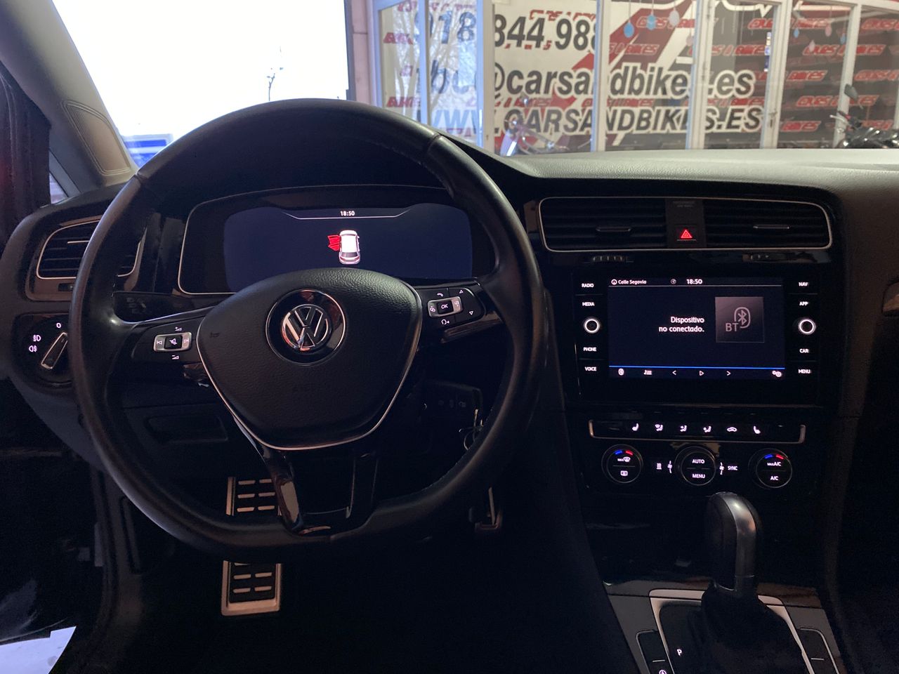 Volkswagen Golf 1.6 TDI 115CV ENJOY DSG  - Foto 25