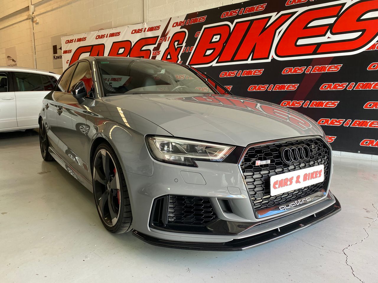 audi rs3 2019 / foto grande (3)