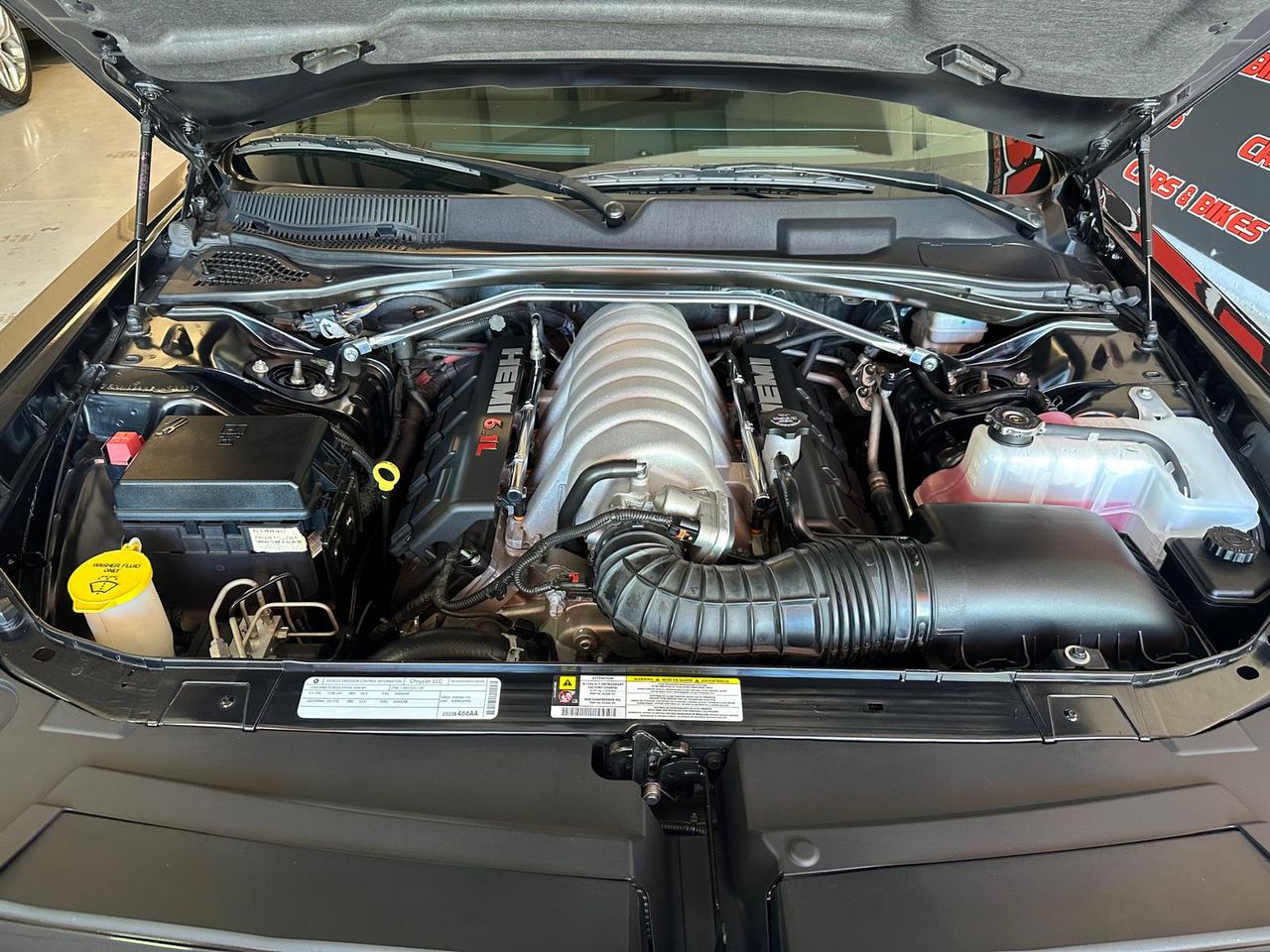 Dodge Challenger SRT8  430 CV - Foto 21