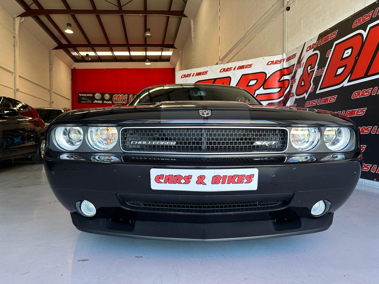 Dodge Challenger SRT8  430 CV - Foto 6