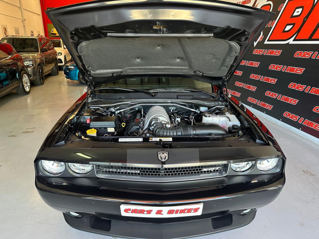 Dodge Challenger SRT8  430 CV - Foto 24
