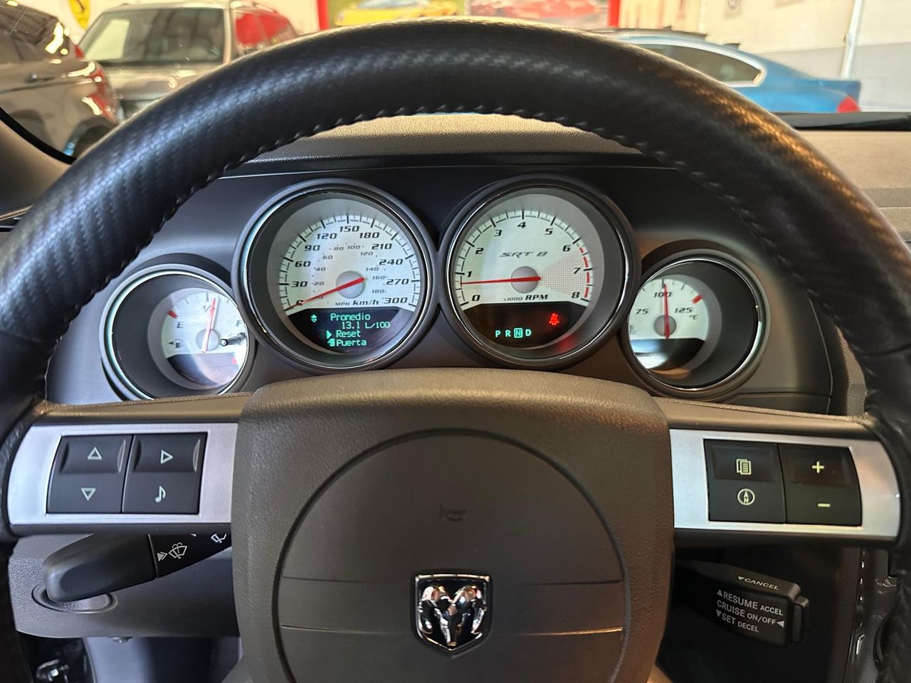 Dodge Challenger SRT8  430 CV - Foto 30