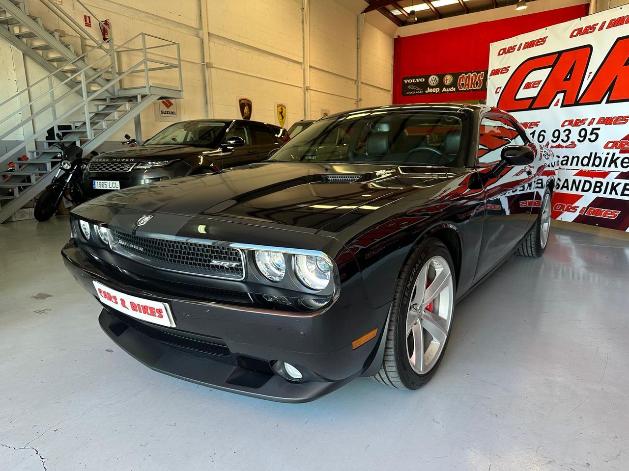 Dodge Challenger SRT8  430 CV - Foto 4