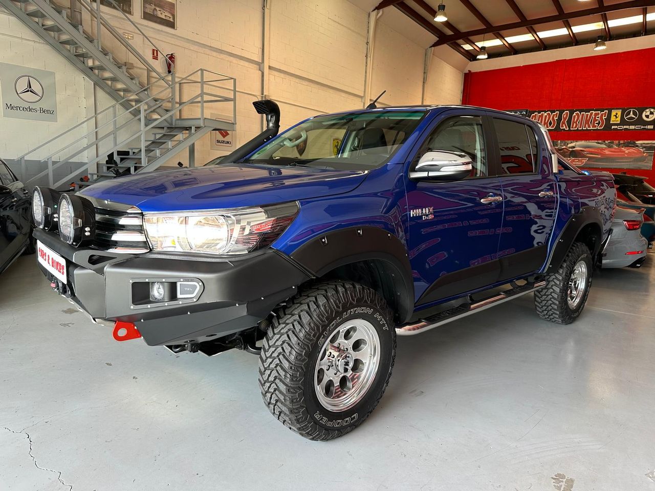 Toyota Hilux 2.4 D4D Cabina Doble VX  - Foto 43