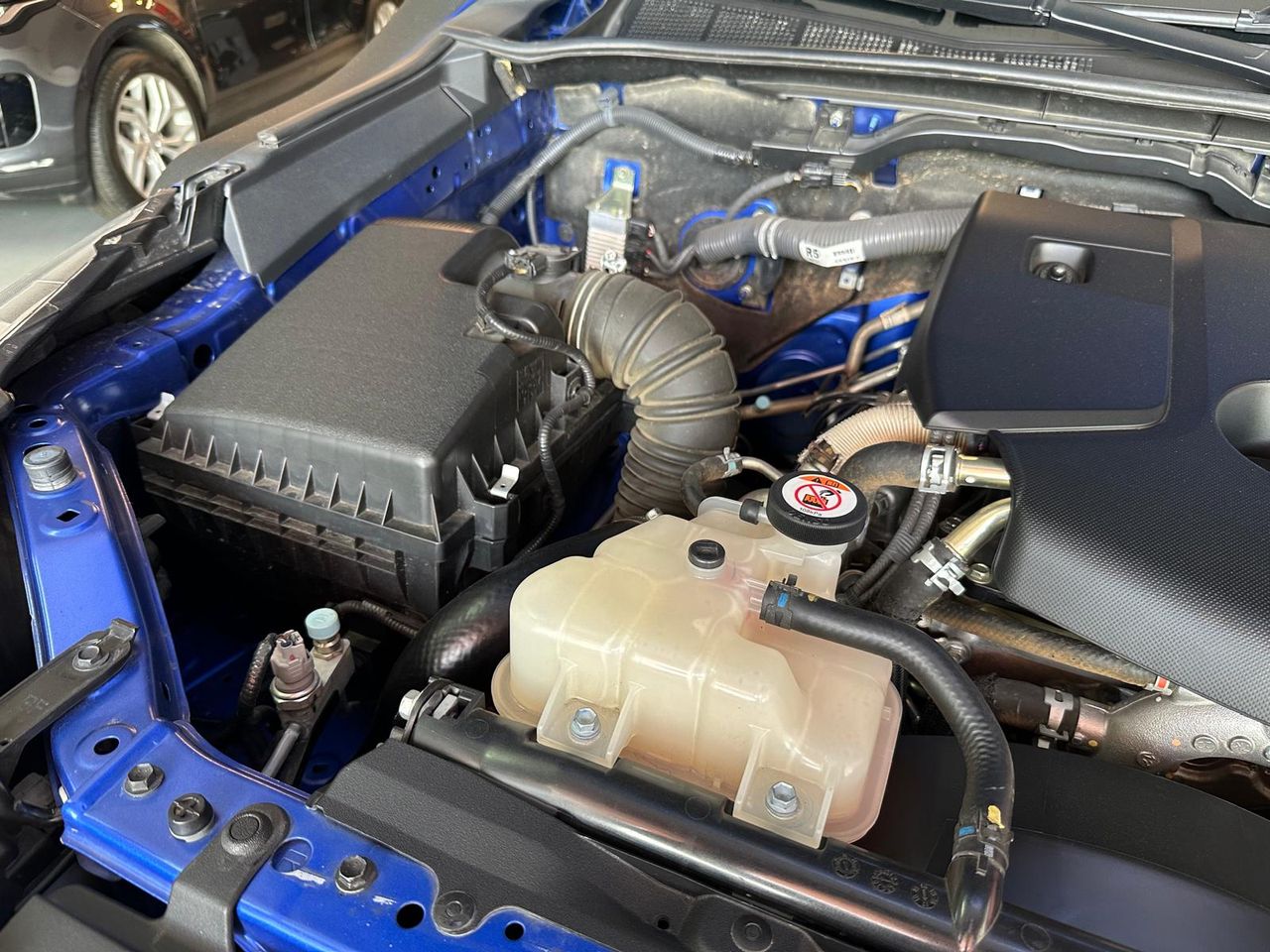 Toyota Hilux 2.4 D4D Cabina Doble VX  - Foto 10