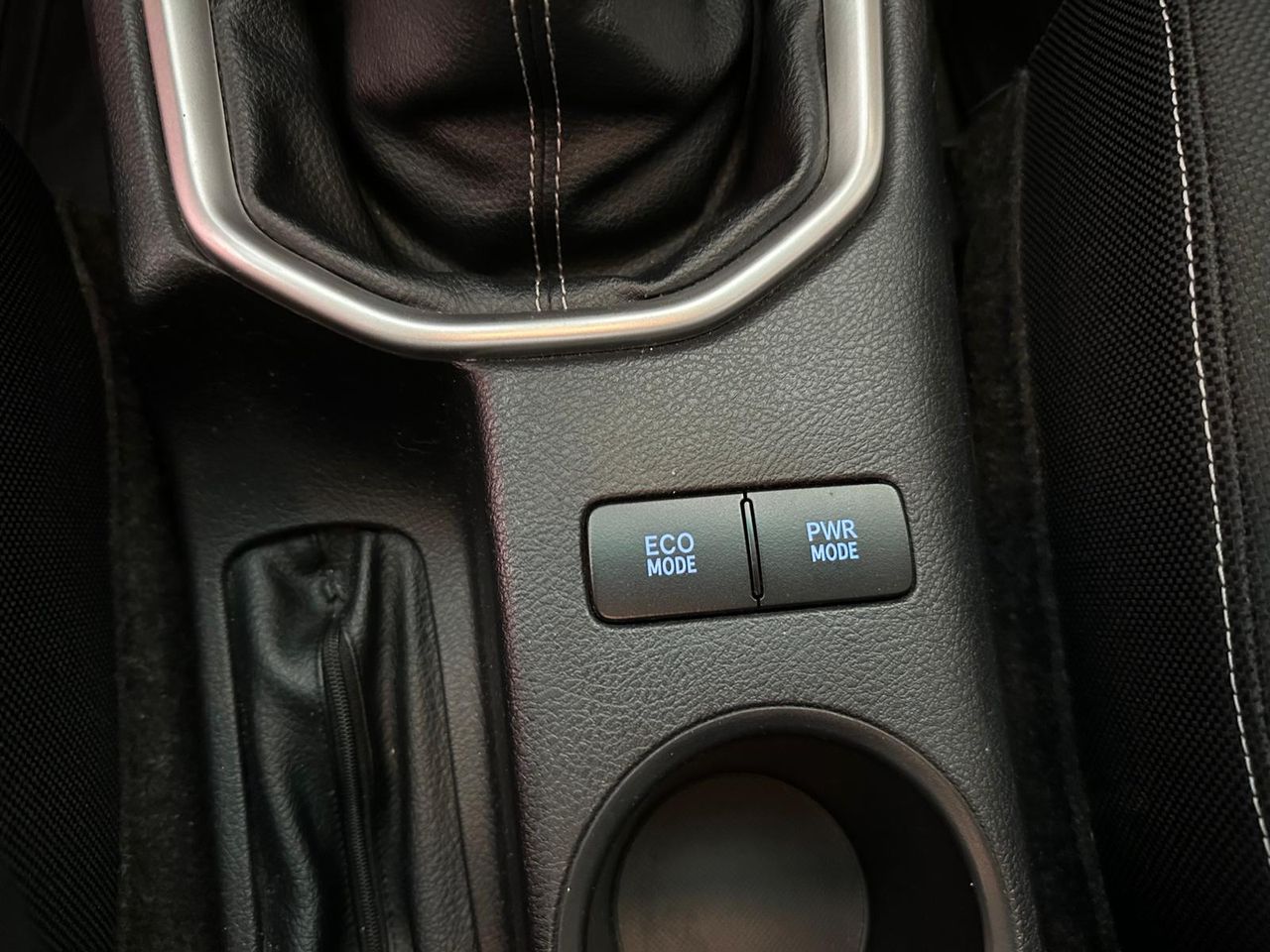 Toyota Hilux 2.4 D4D Cabina Doble VX  - Foto 22