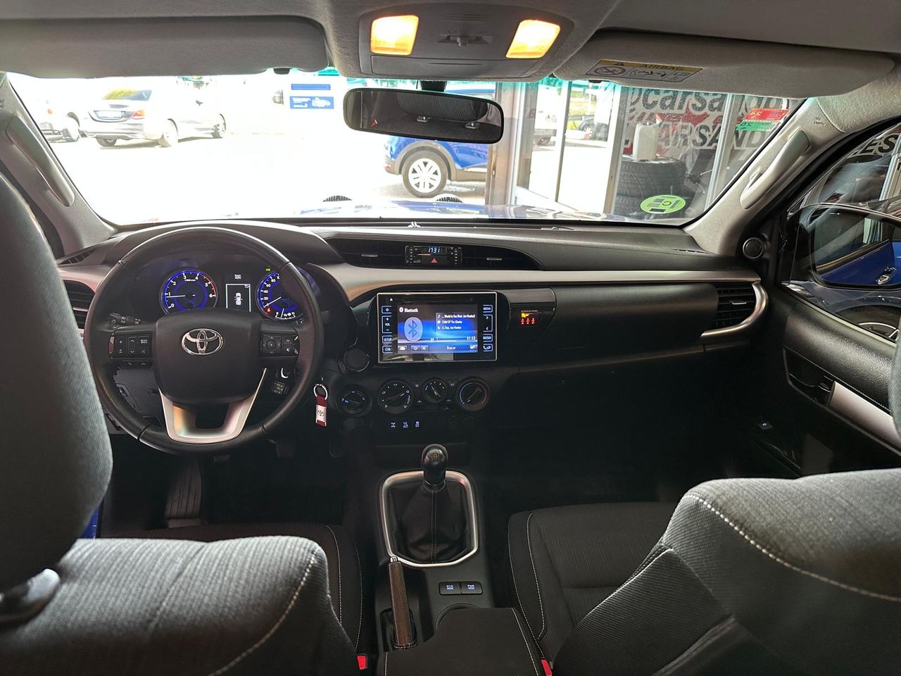 Toyota Hilux 2.4 D4D Cabina Doble VX  - Foto 34