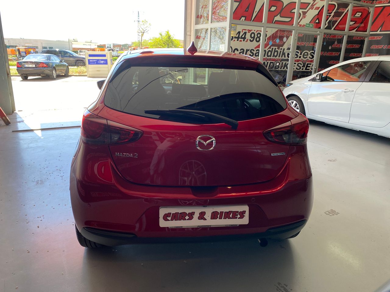 Mazda 2 1.5 GE 66kW 90CV Black Tech Edition AT  - Foto 8