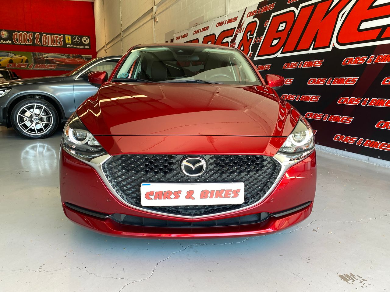 Mazda 2 1.5 GE 66kW 90CV Black Tech Edition AT  - Foto 4