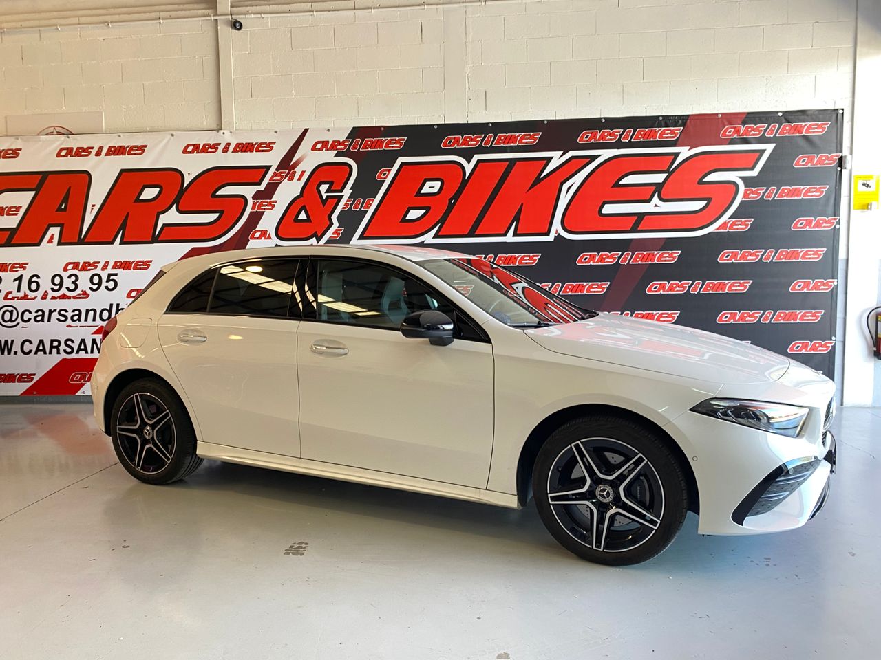 Mercedes Clase A  250 e AMG LINE  - Foto 8