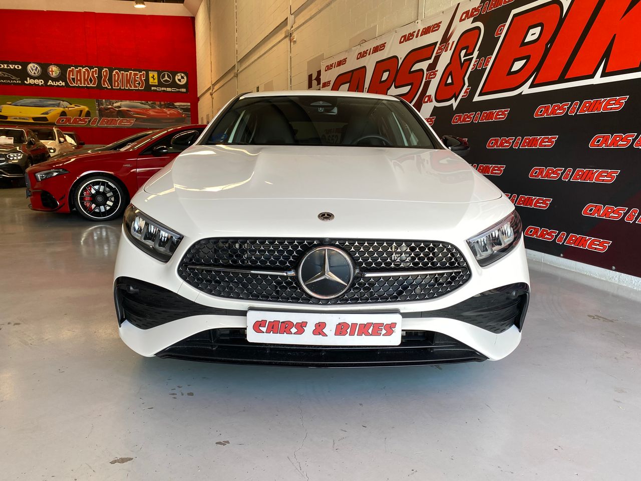 Mercedes Clase A  250 e AMG LINE  - Foto 5