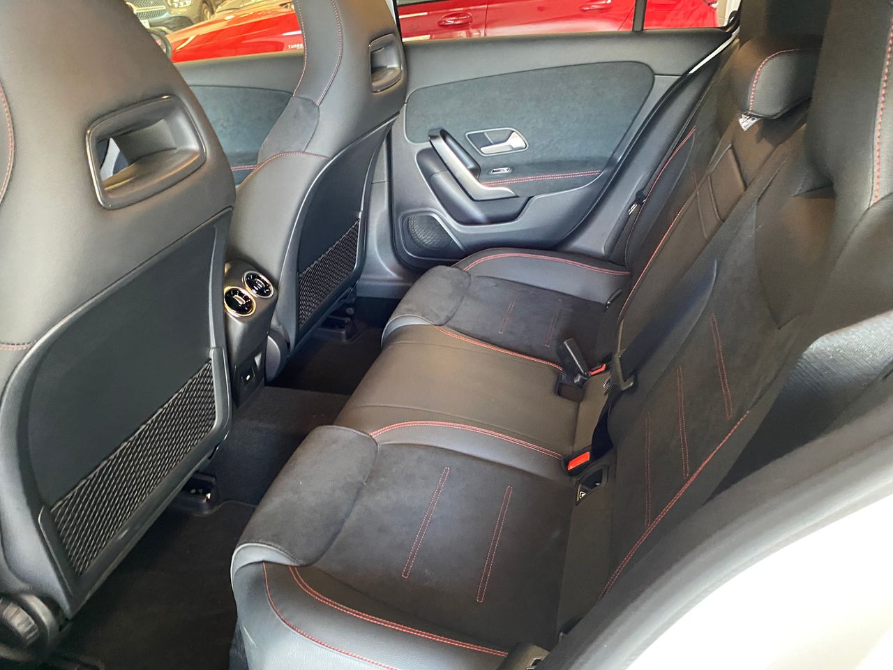 Mercedes Clase A  250 e AMG LINE  - Foto 28