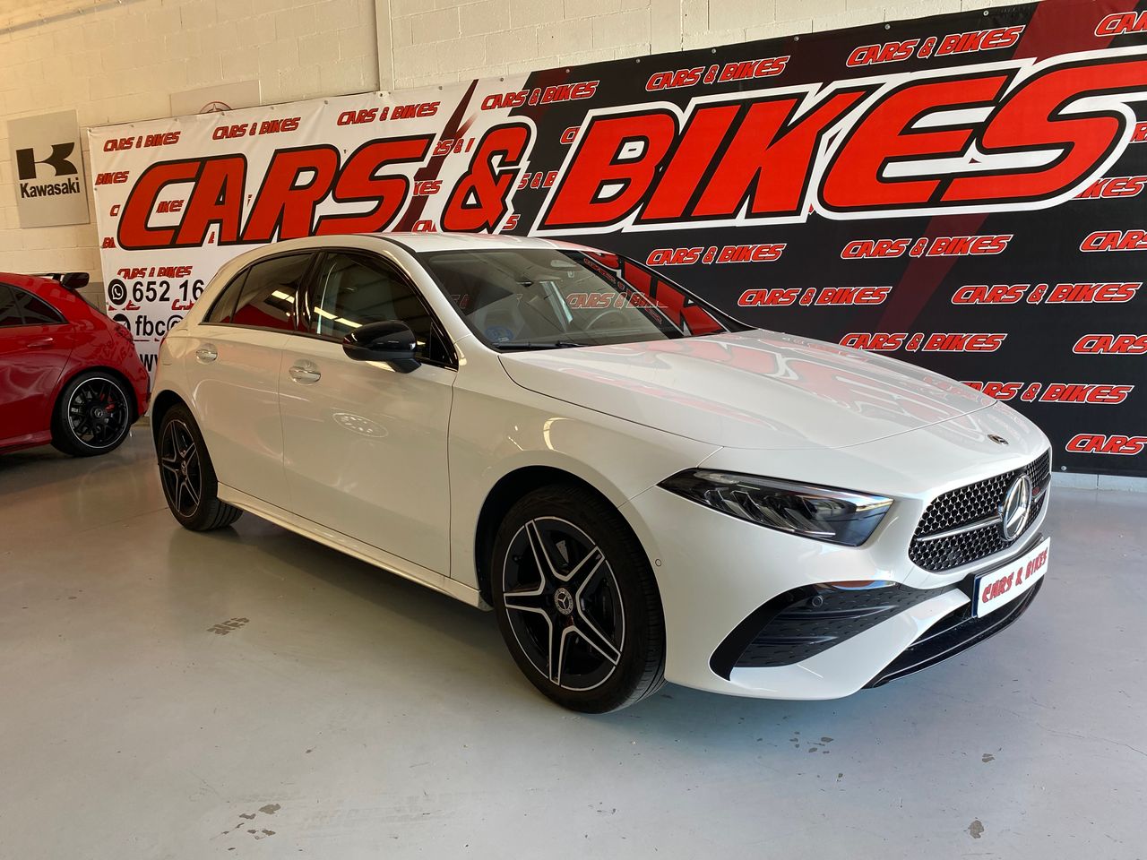 Mercedes Clase A  250 e AMG LINE  - Foto 6