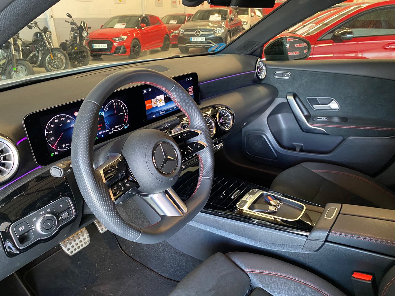 Mercedes Clase A  250 e AMG LINE  - Foto 20