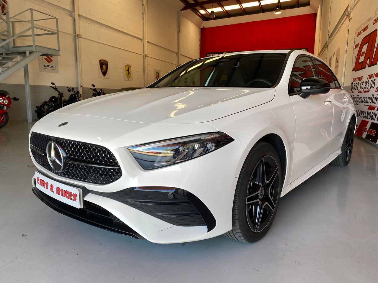 Mercedes Clase A  250 e AMG LINE  - Foto 17