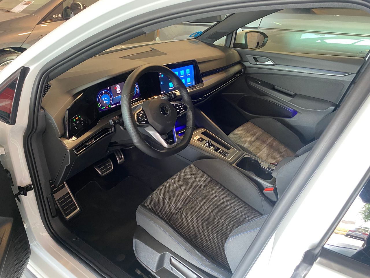 Volkswagen Golf GTE 1.4 TSI 180kW 245CV DSG  - Foto 25