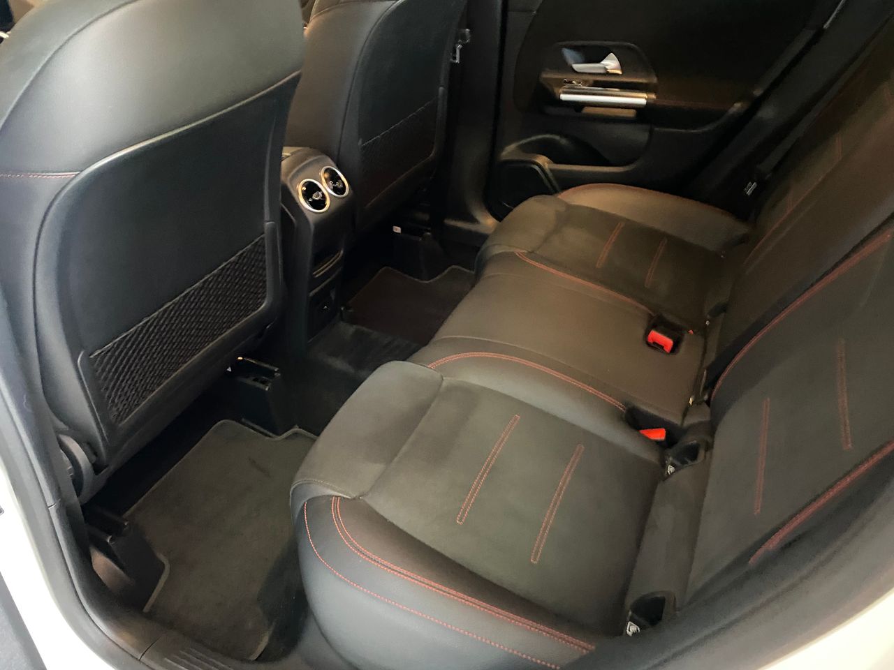 Mercedes GLA 200 D  - Foto 21