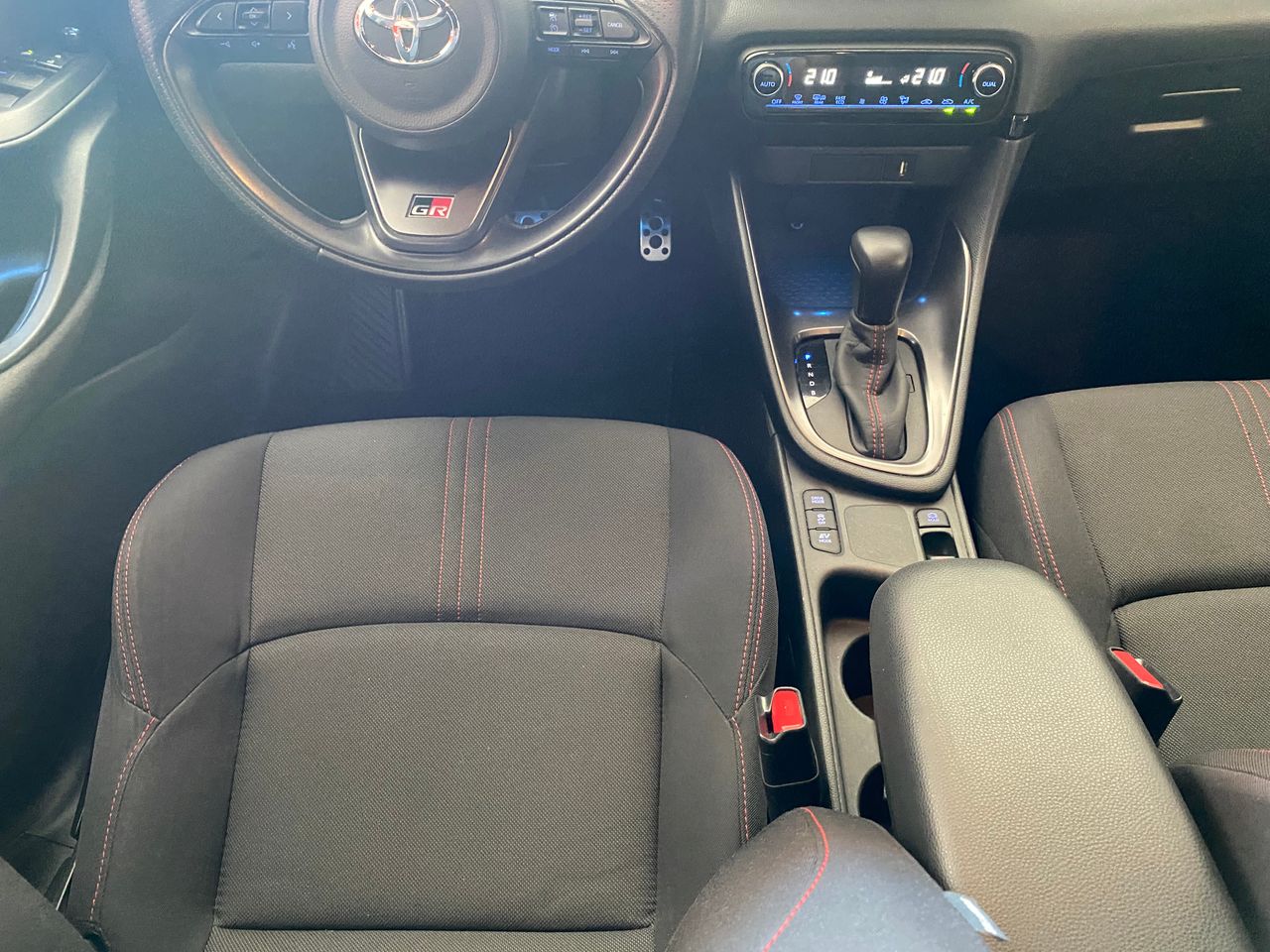 Toyota Yaris 1.5 120H GR Sport  - Foto 9