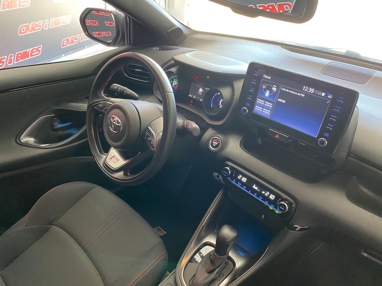 Toyota Yaris 1.5 120H GR Sport  - Foto 4