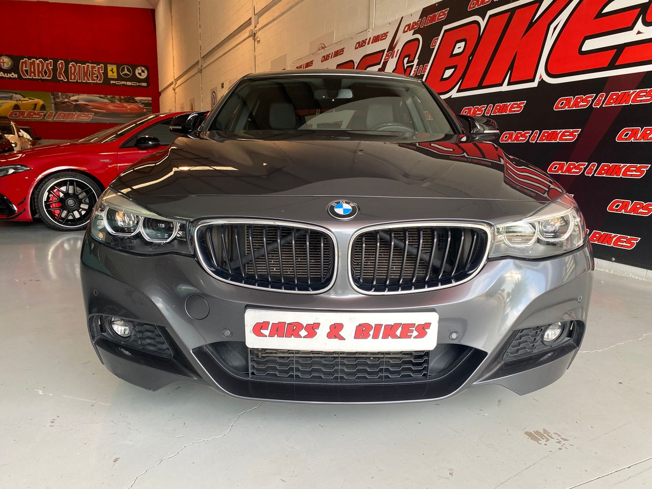 BMW Serie 3 Gran Turismo 318 M PAKET  - Foto 4