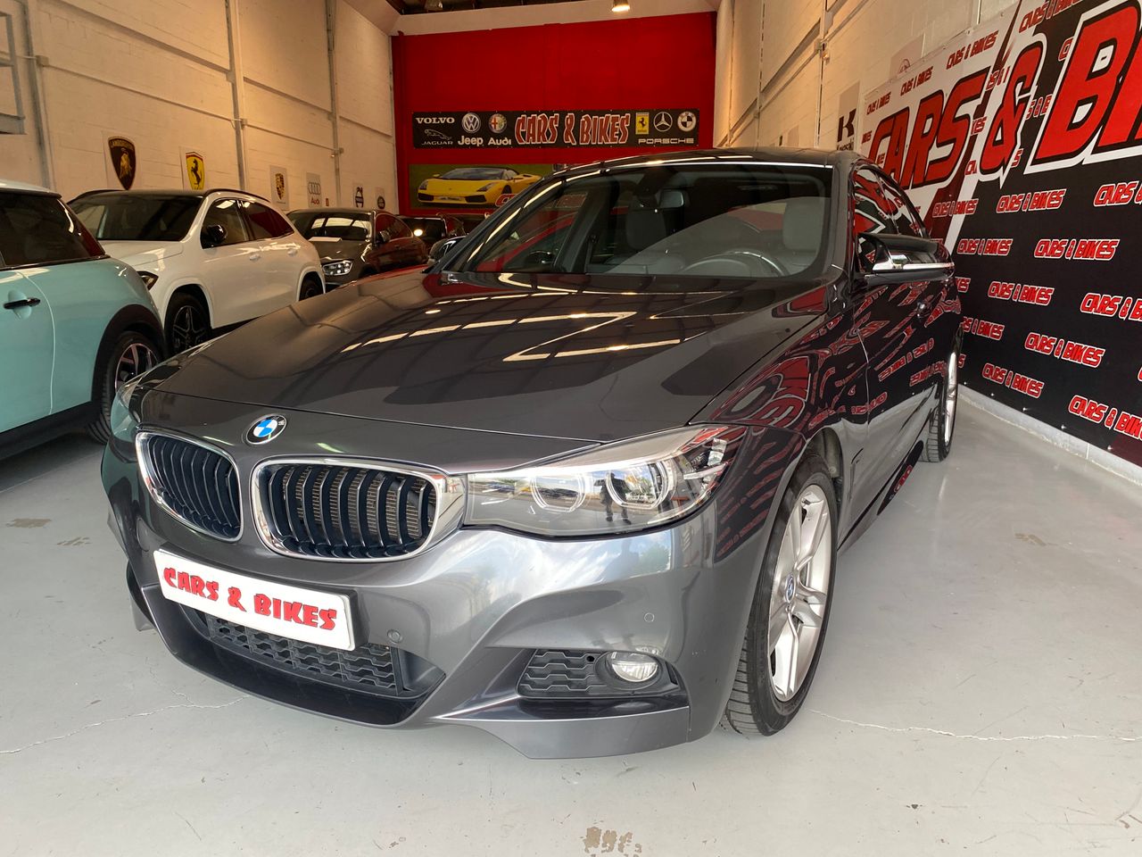 BMW Serie 3 Gran Turismo 318 M PAKET  - Foto 3