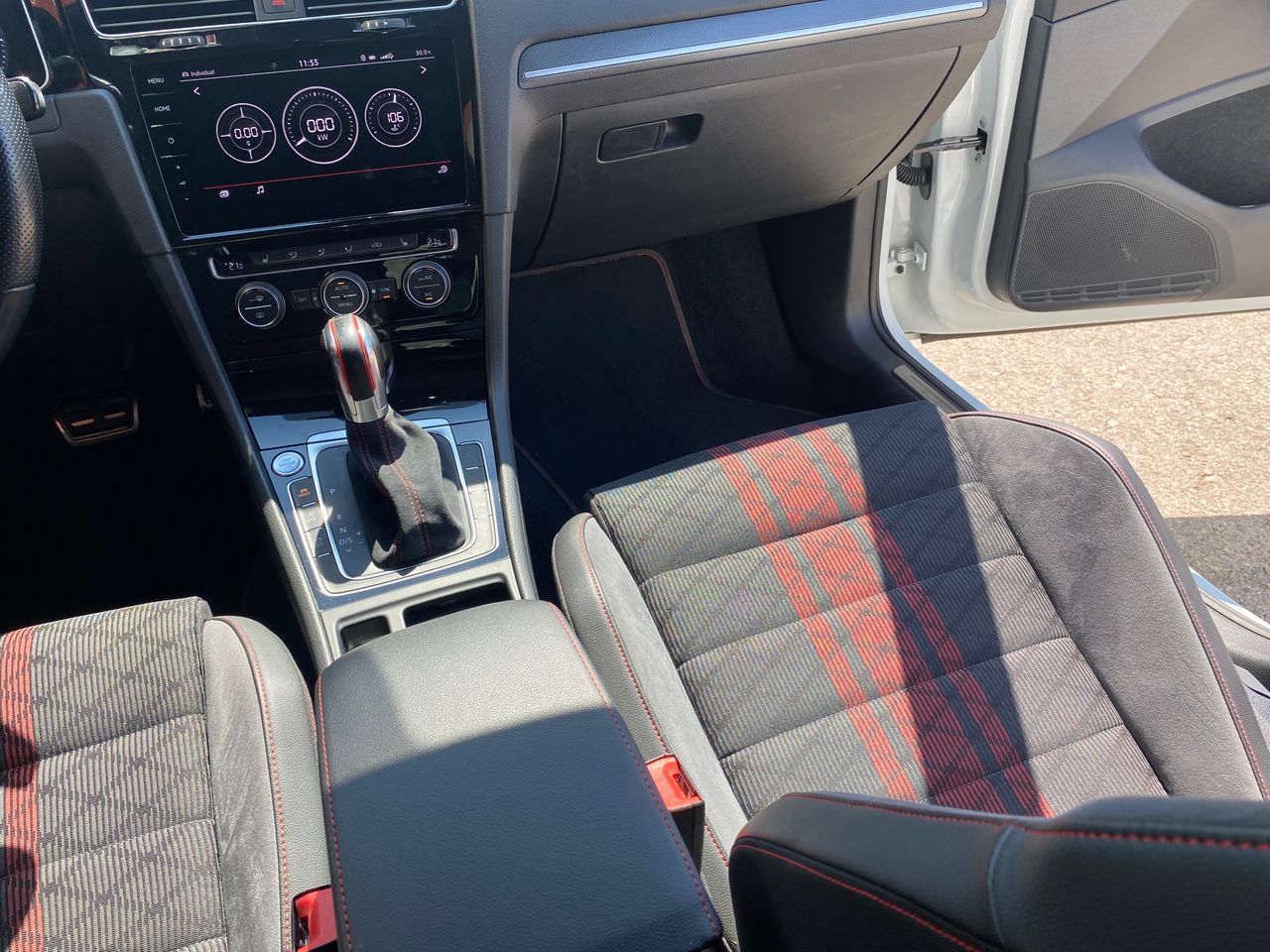 Volkswagen Golf GTI TCR 2.0 TSI 213kW290CV DSG  - Foto 15