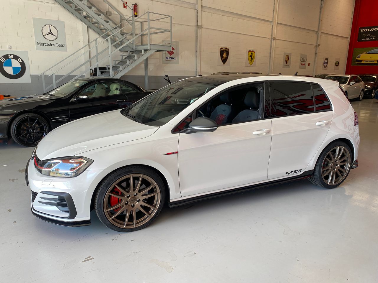 Volkswagen Golf GTI TCR 2.0 TSI 213kW290CV DSG  - Foto 6