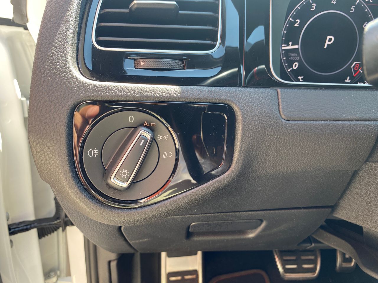 Volkswagen Golf GTI TCR 2.0 TSI 213kW290CV DSG  - Foto 24