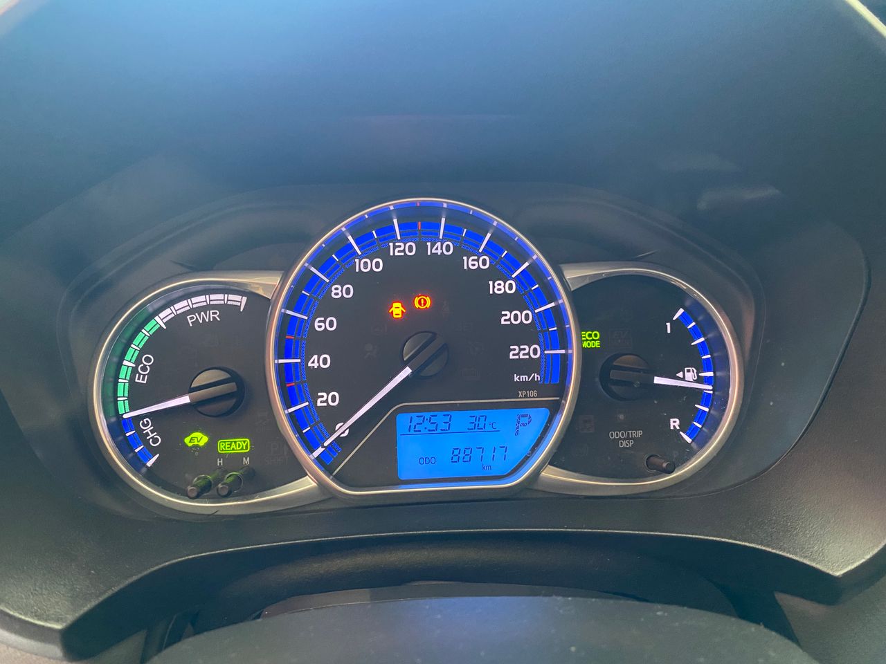 Toyota Yaris Hybrid Active  - Foto 16