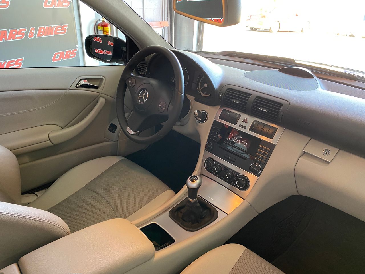 Mercedes Clase CLC 180 K  - Foto 12