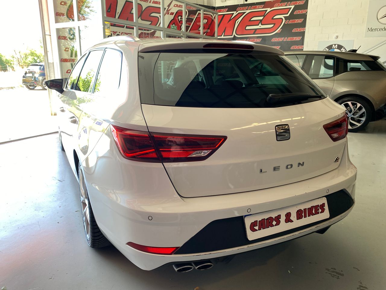 Seat Leon FR ST 150 CV  - Foto 10