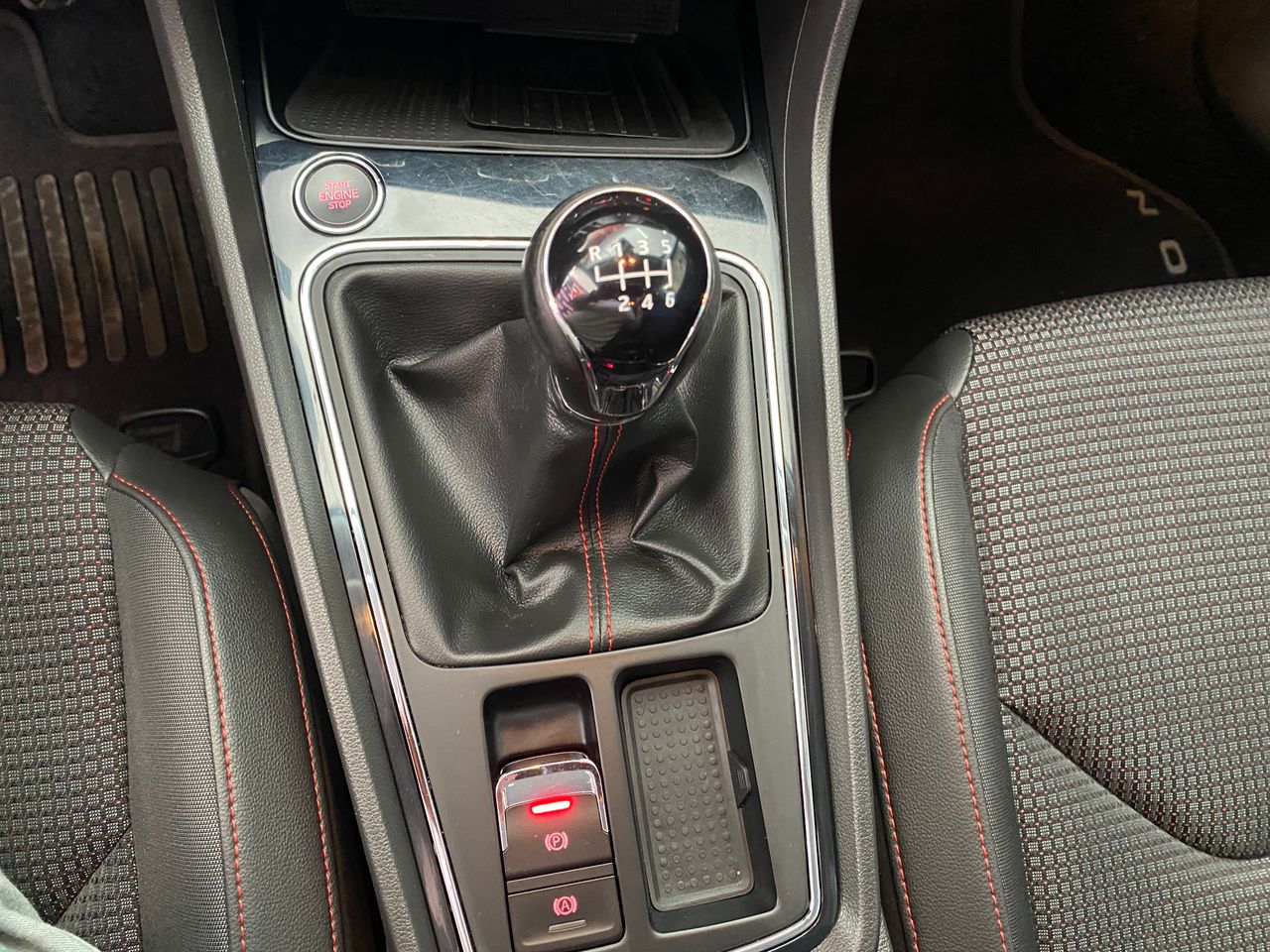 Seat Leon FR ST 150 CV  - Foto 24