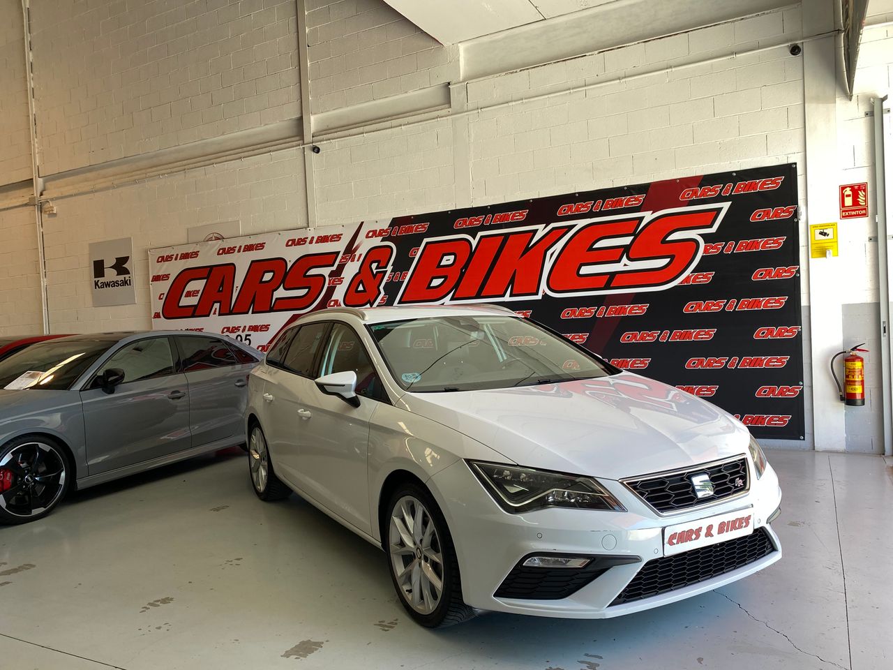 Seat Leon FR ST 150 CV  - Foto 6