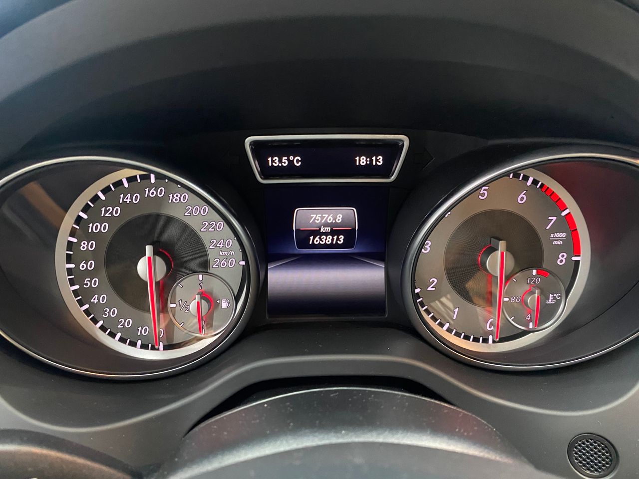 Mercedes GLA 200 URBAN  - Foto 7