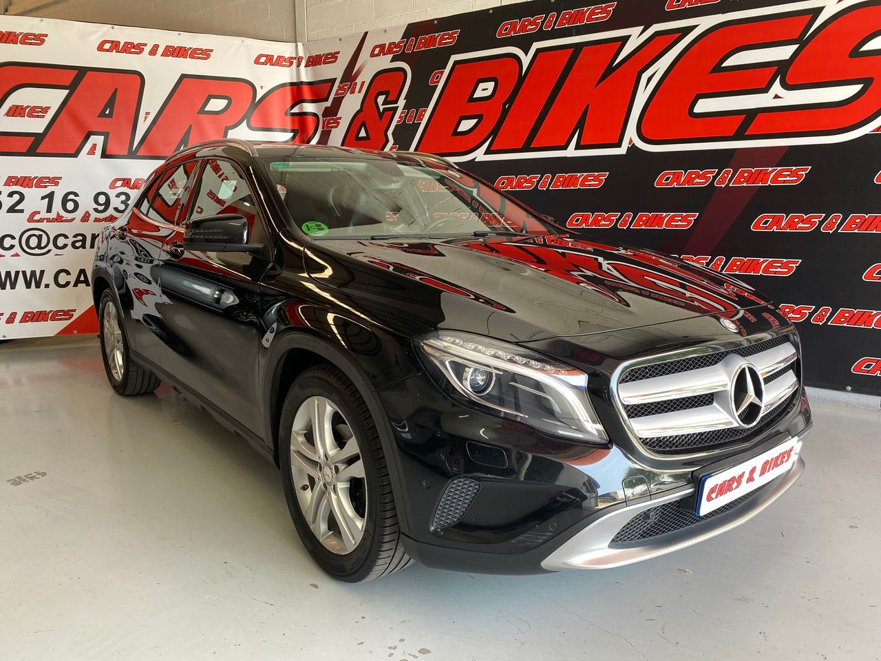 Mercedes GLA 200 URBAN  - Foto 3