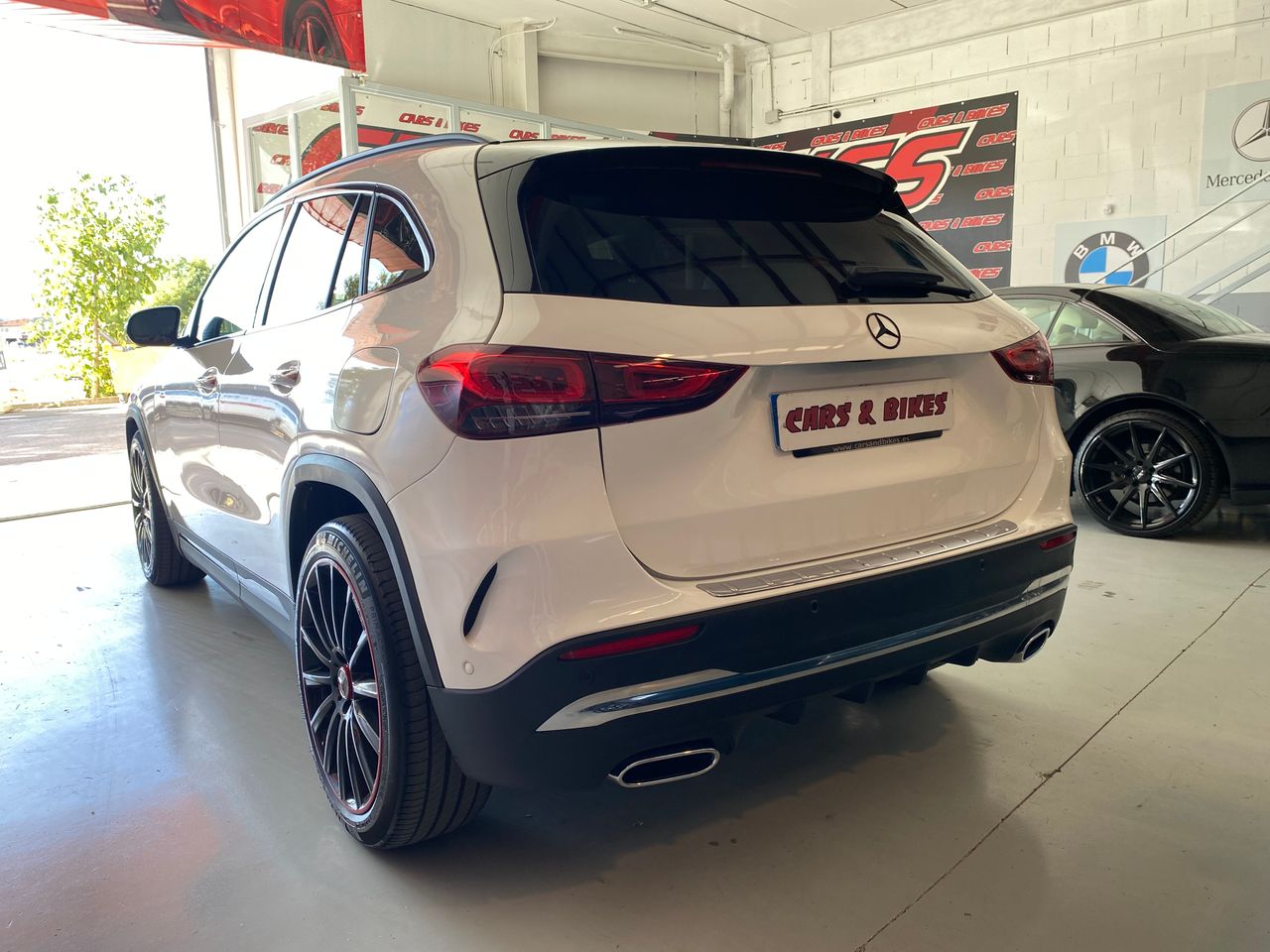 Mercedes GLA 200D  - Foto 13
