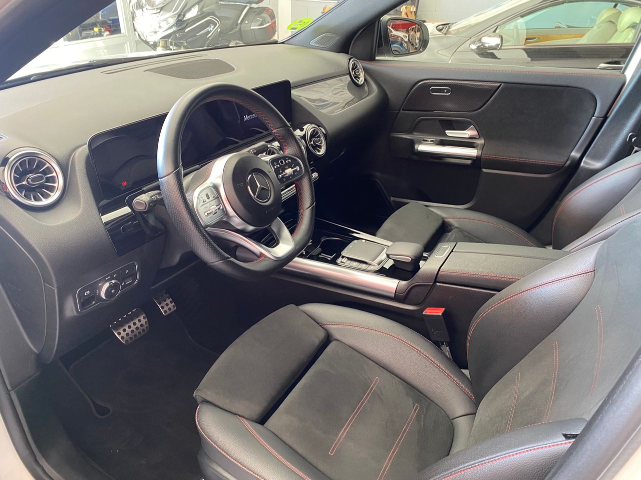 Mercedes GLA 200D  - Foto 12