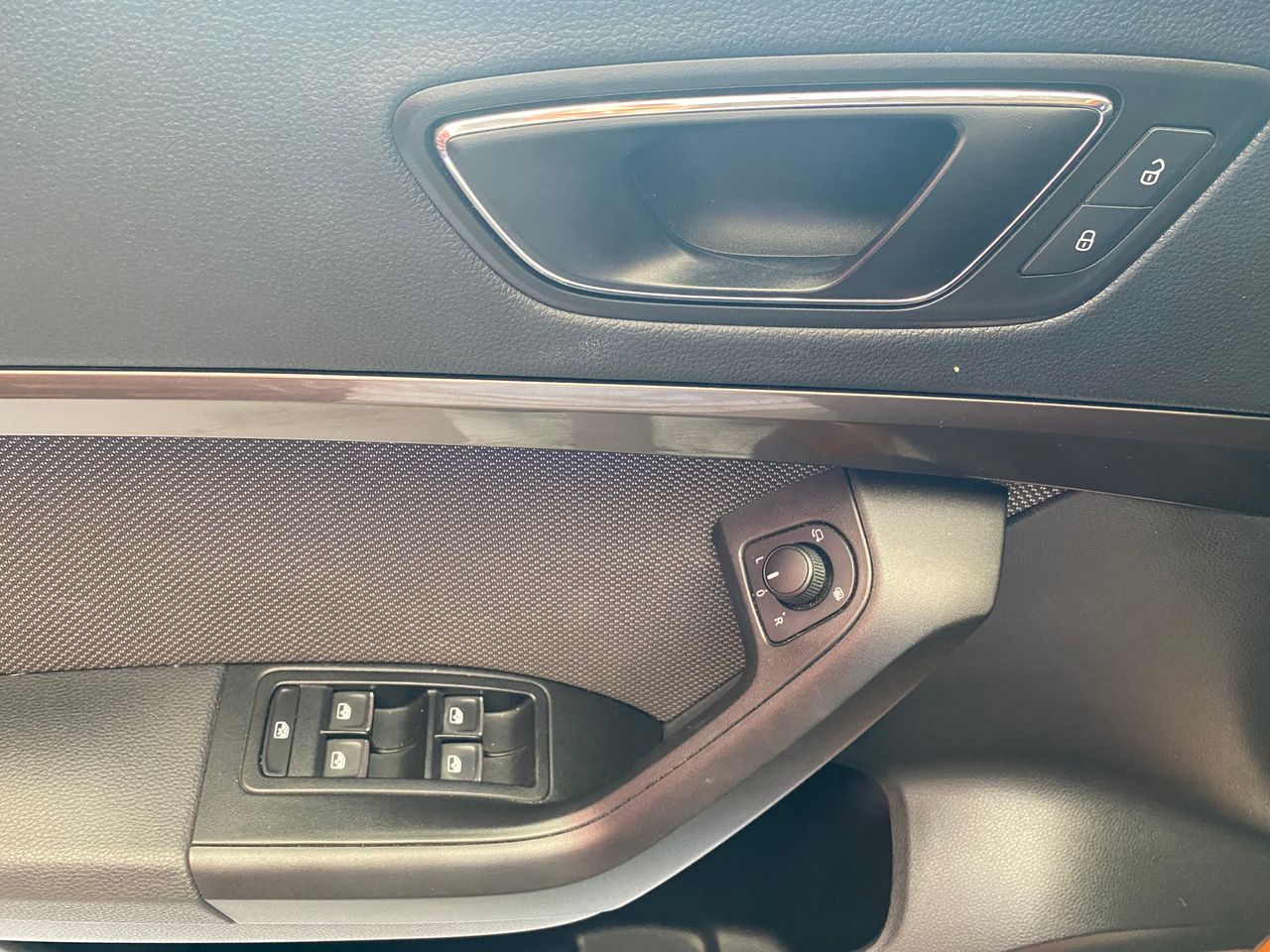 Seat Ateca 1.5 TSI 110kW 150CV SS Xcellence Edit  - Foto 17