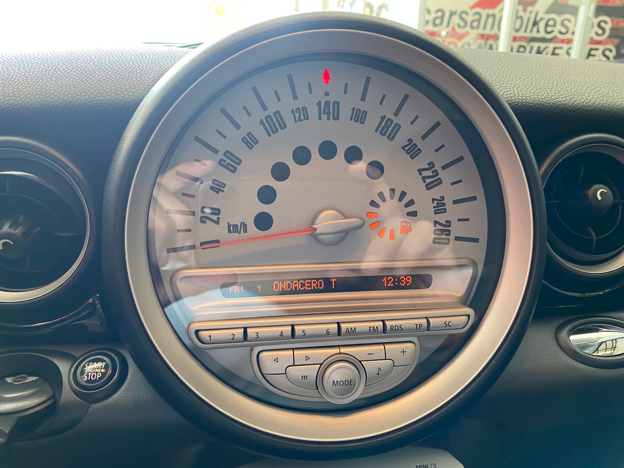 MINI Cooper D  - Foto 17