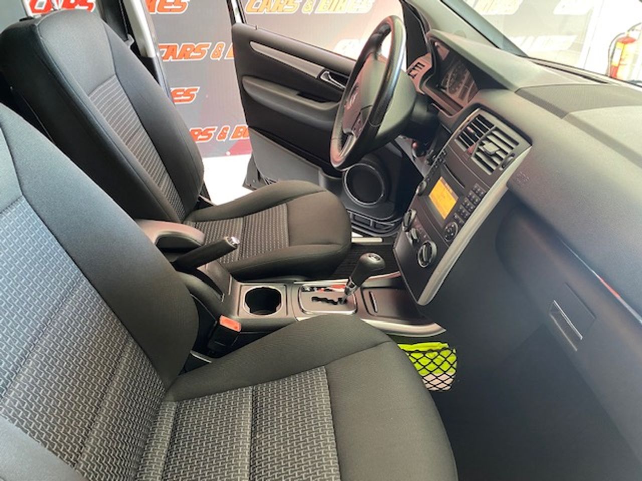 Mercedes Clase B B 180 CDI Autotronic - Foto 17