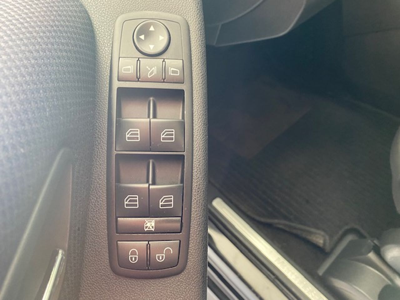 Mercedes Clase B B 180 CDI Autotronic - Foto 22