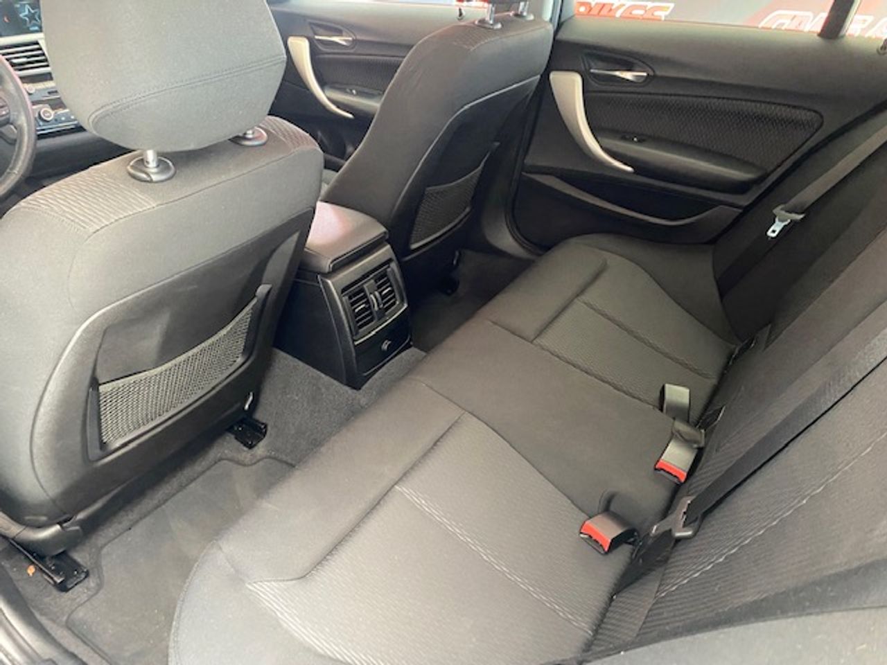 BMW Serie 1 118D - Foto 21