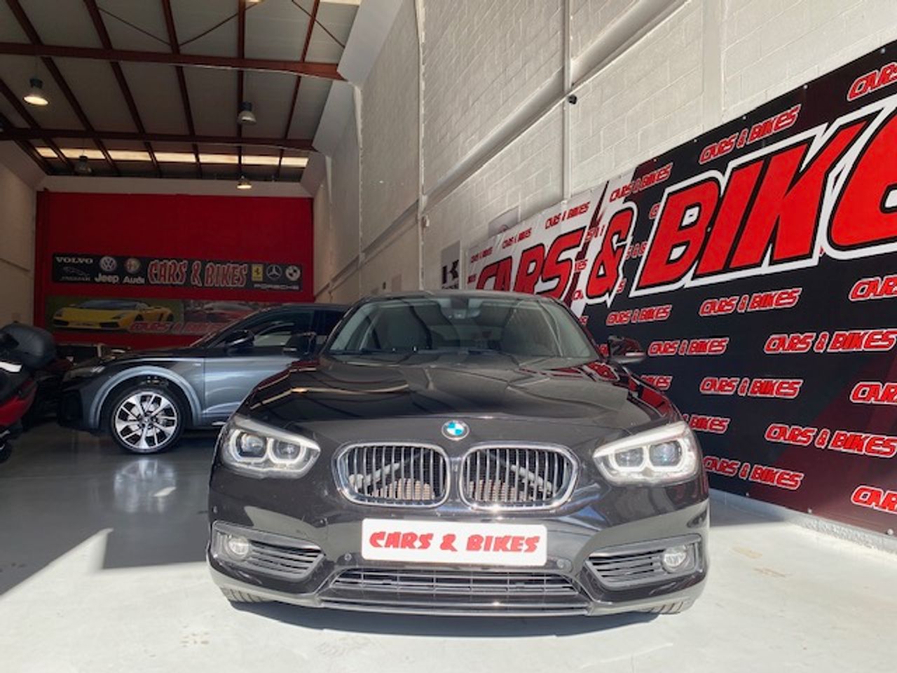 BMW Serie 1 118D - Foto 9