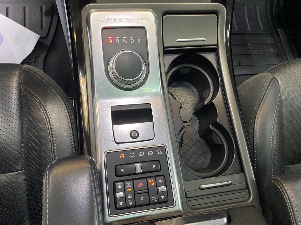 Land-Rover Range Rover Sport 3.0 SDV6 255 CV SE - Foto 25