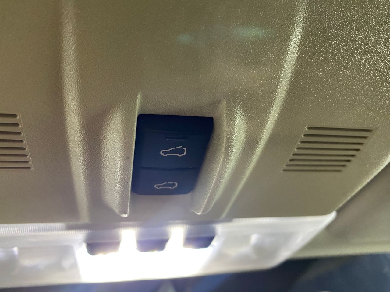 Land-Rover Range Rover Sport 3.0 SDV6 255 CV SE - Foto 24