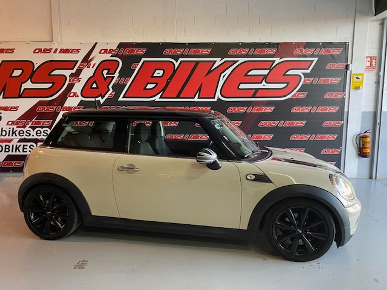 MINI Clubman One 75 CV - Foto 7