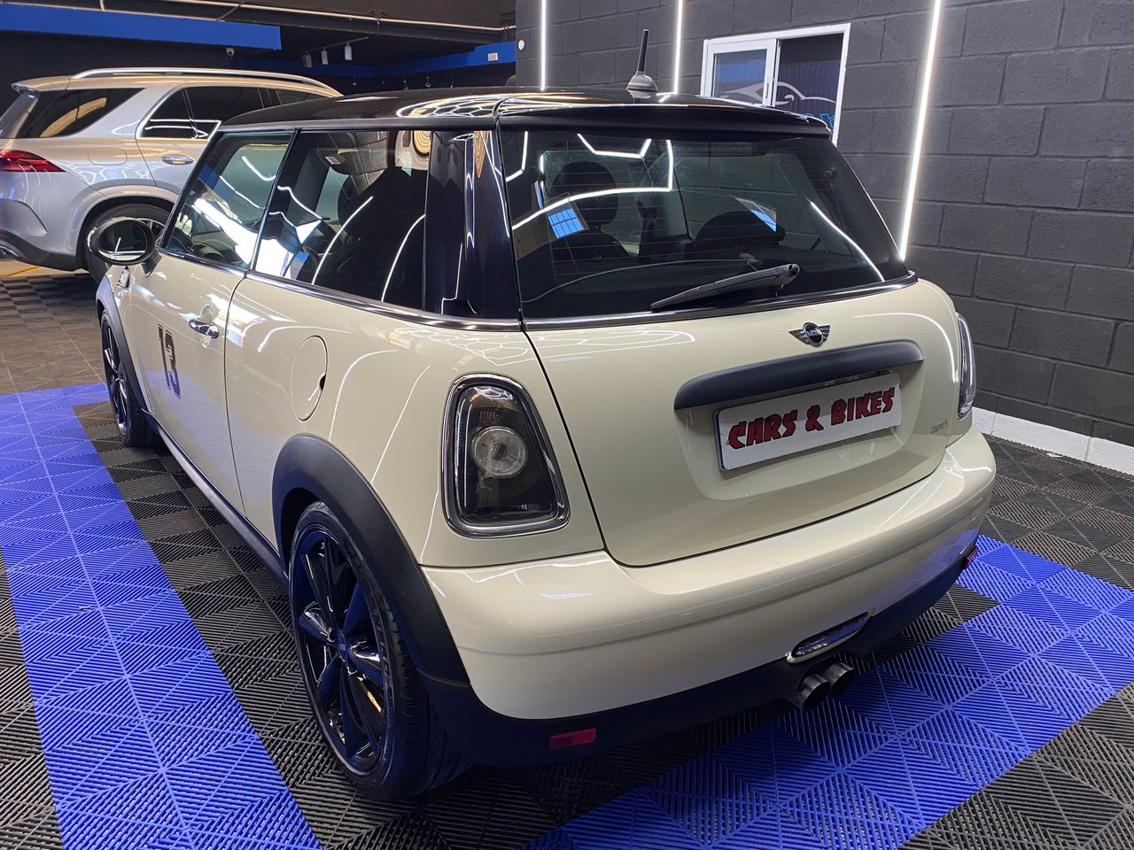 MINI Clubman One 75 CV - Foto 19